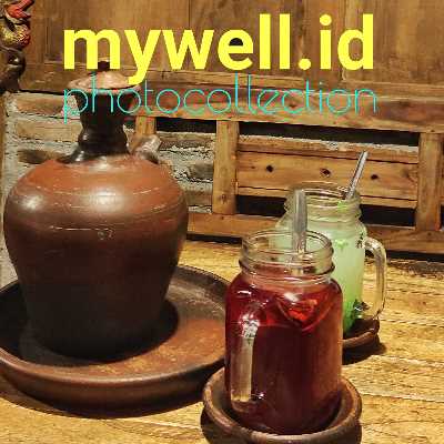 Ebi Furai Salad: Sajikan Ebi Furai di atas lapisan sayuran hijau seperti selada, bayam, dan rucola. Tambahkan tomat cherry, paprika, dan bawang bombay, lalu siram dengan dressing gurih seperti miso atau saus mayo.
Ebi Furai Burger: Gunakan Ebi Furai sebagai patty burger, lalu tambahkan bahan-bahan seperti daun selada, irisan tomat, dan saus mayo.